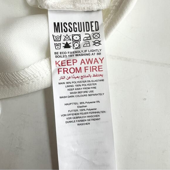 New MISSGUIDED Elegant Tall Asymmetrical White Bralet Crop Top Women's SIZE 8 - Picture 4 of 7